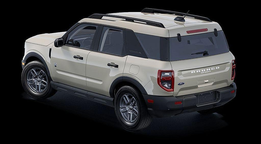 new 2025 Ford Bronco Sport car, priced at $33,651