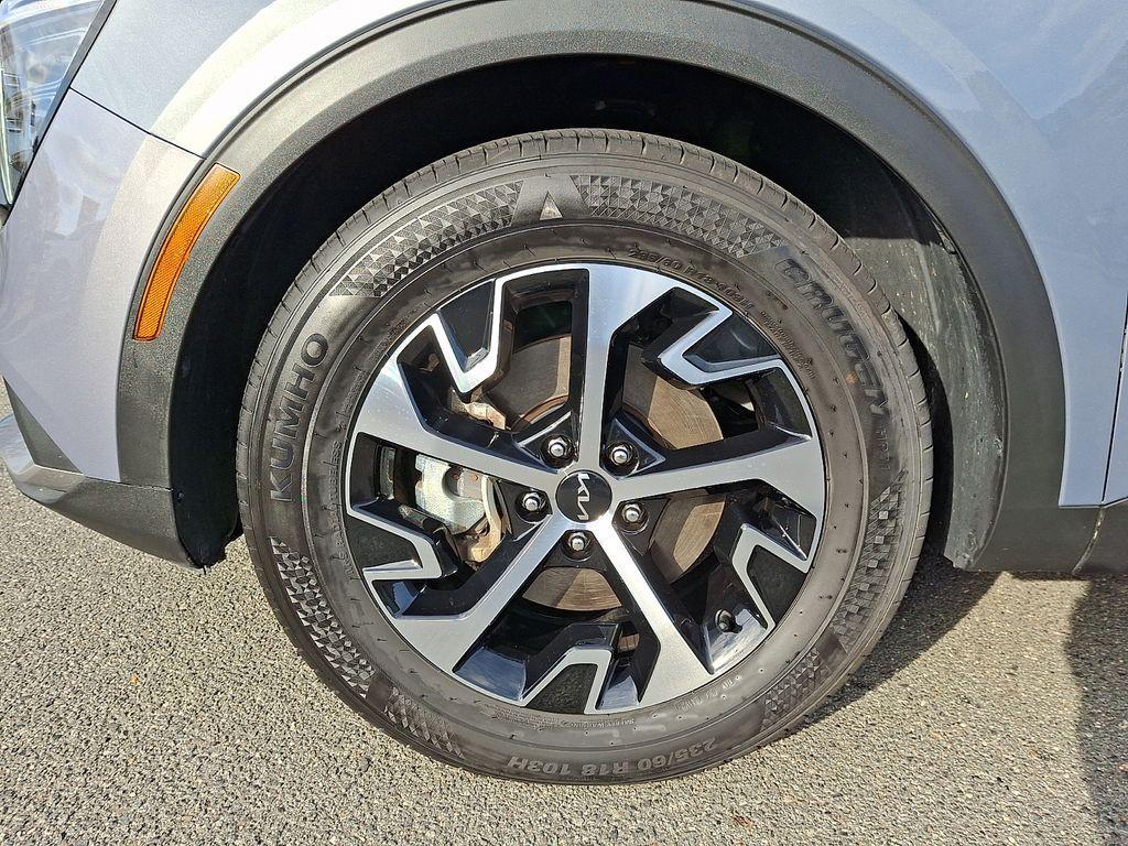 used 2025 Kia Sportage car, priced at $27,273