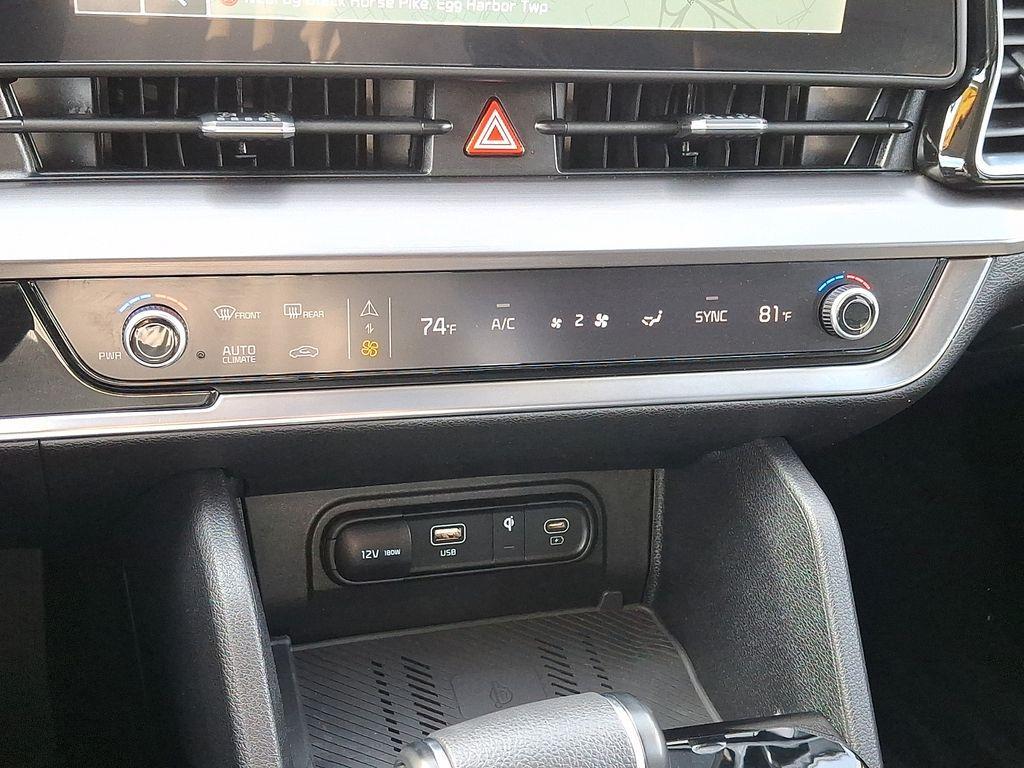 used 2025 Kia Sportage car, priced at $27,273