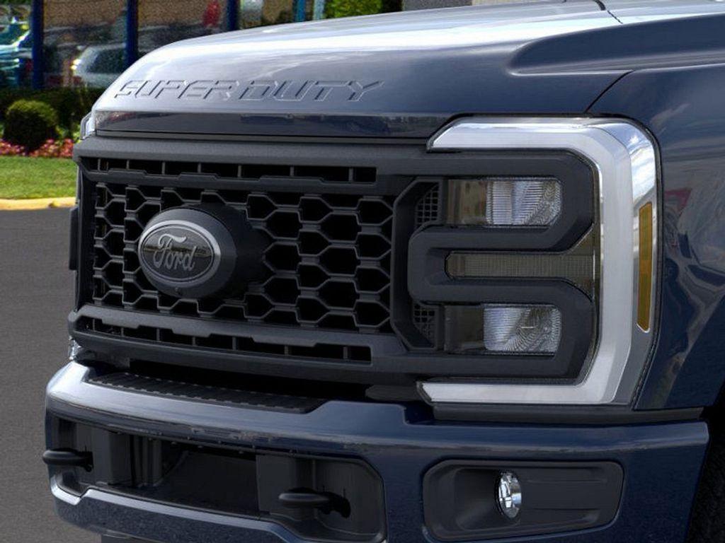 new 2025 Ford F-250 car, priced at $67,528