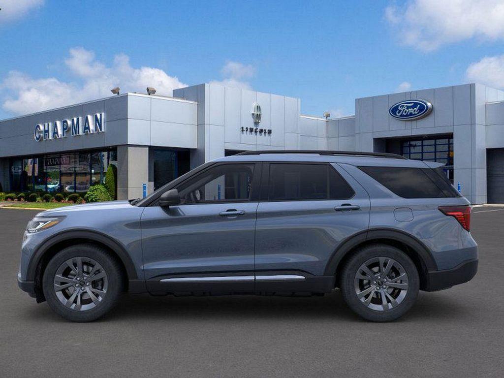 new 2025 Ford Explorer car, priced at $47,370