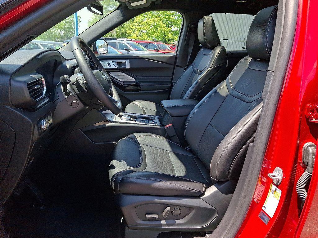 used 2022 Ford Explorer car, priced at $38,980