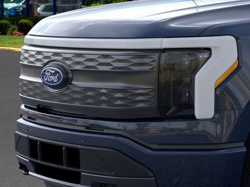 new 2025 Ford F-150 Lightning car, priced at $64,934