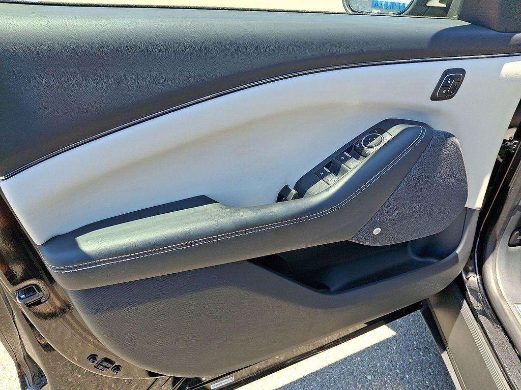 used 2021 Ford Mustang Mach-E car, priced at $28,320
