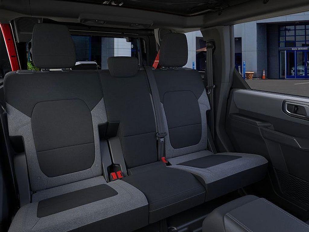 new 2025 Ford Bronco car, priced at $47,738