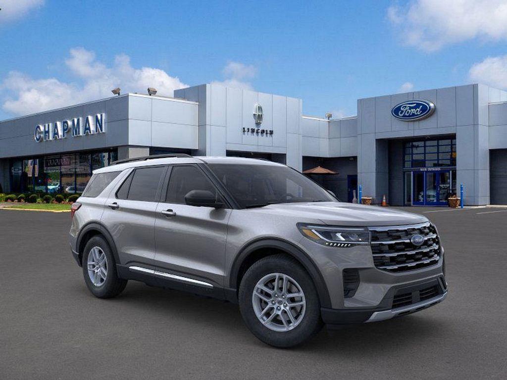 new 2025 Ford Explorer car, priced at $39,758