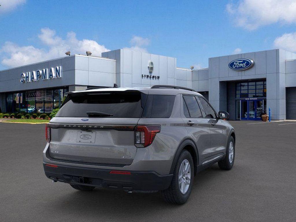 new 2025 Ford Explorer car, priced at $39,758