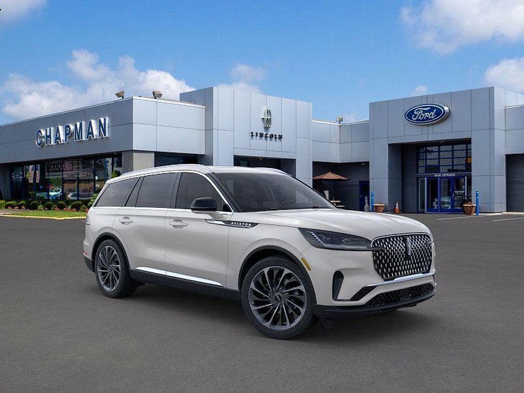 new 2025 Lincoln Aviator car, priced at $65,790