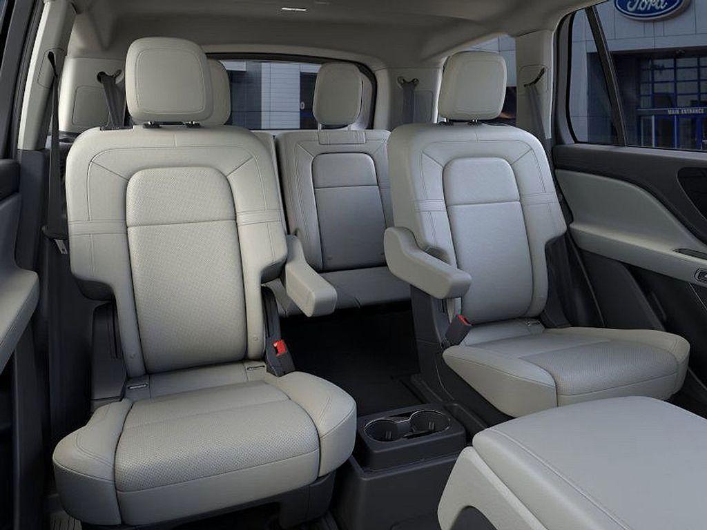 new 2025 Lincoln Aviator car, priced at $65,790
