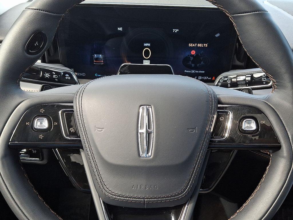 used 2025 Lincoln Aviator car, priced at $58,578