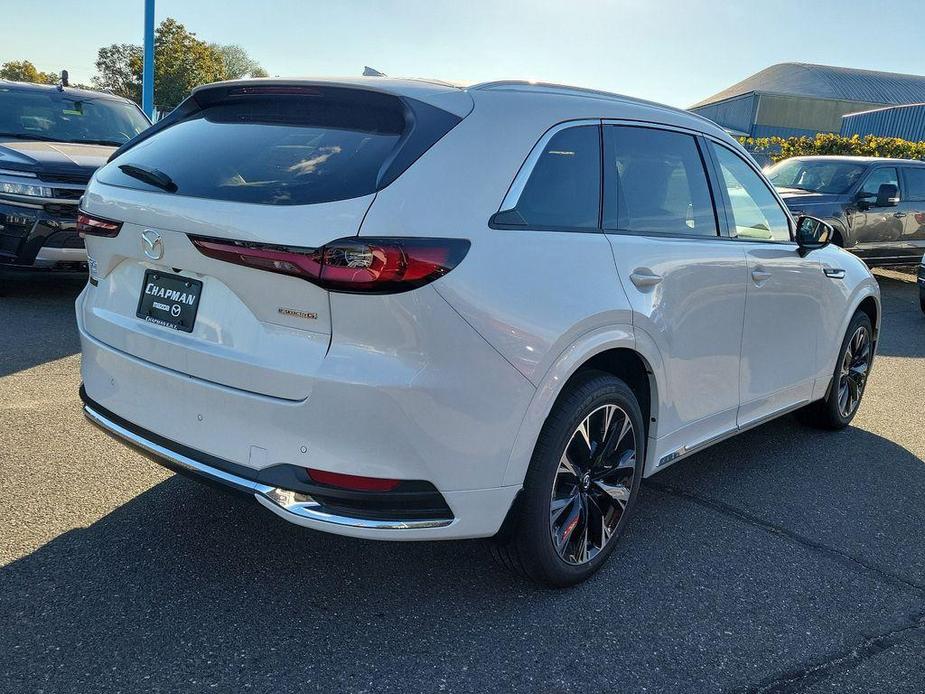 new 2025 Mazda CX-90 car, priced at $58,590