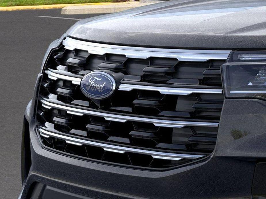 new 2025 Ford Explorer car, priced at $43,227