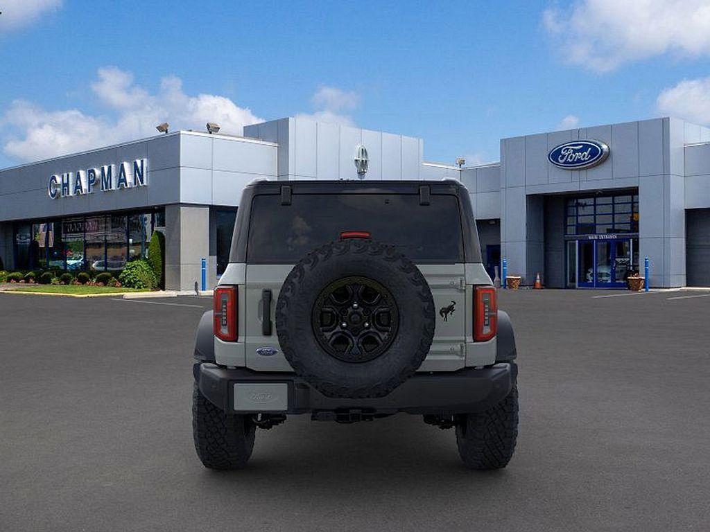 new 2024 Ford Bronco car, priced at $65,601