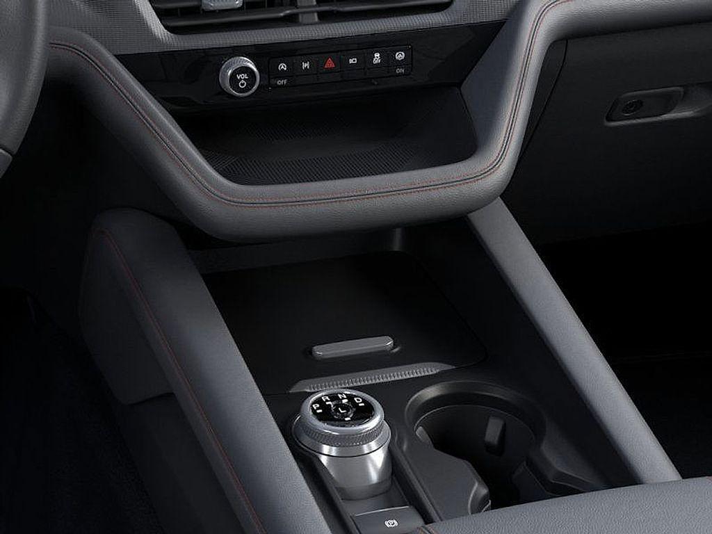 new 2025 Ford Explorer car, priced at $47,181