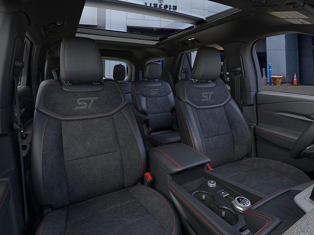 new 2025 Ford Explorer car, priced at $59,296