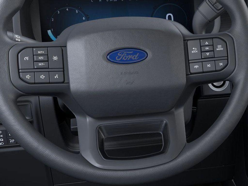 new 2025 Ford F-150 car, priced at $46,624