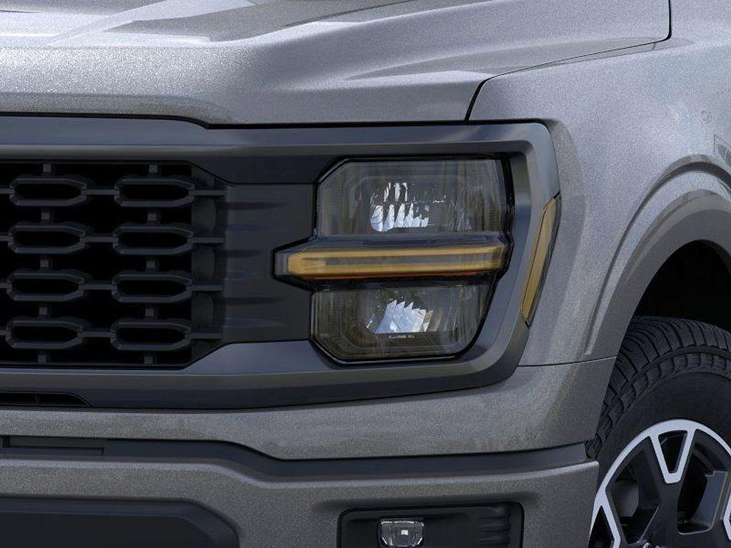 new 2025 Ford F-150 car, priced at $46,624