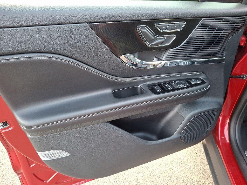 used 2022 Lincoln Corsair car, priced at $32,421