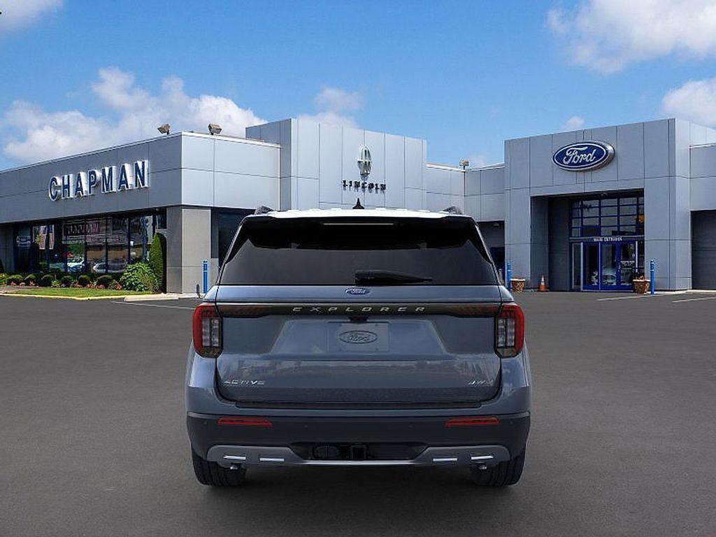 new 2025 Ford Explorer car, priced at $46,668