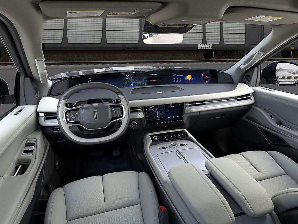 new 2025 Lincoln Navigator L car, priced at $102,175