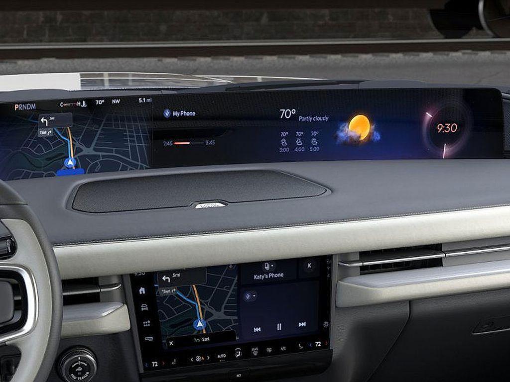 new 2025 Lincoln Navigator L car, priced at $102,175
