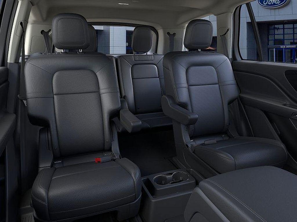new 2025 Lincoln Aviator car, priced at $64,475