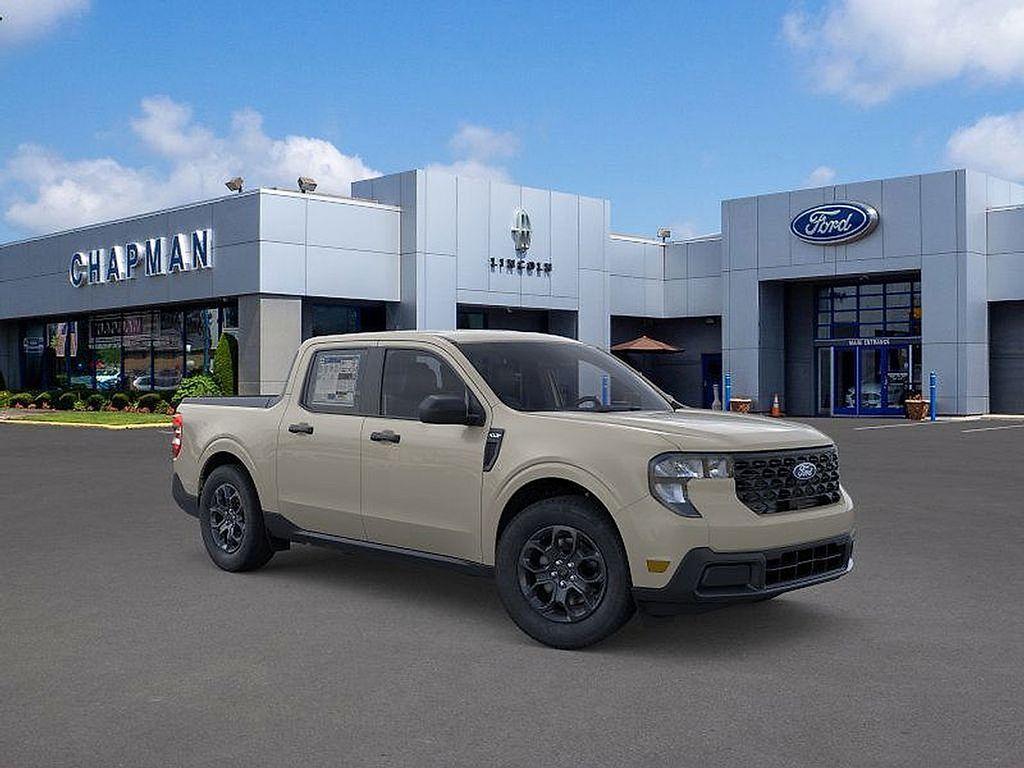 new 2025 Ford Maverick car, priced at $31,442