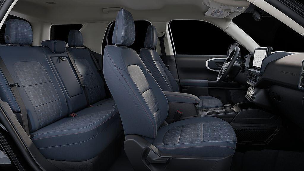 new 2025 Ford Bronco Sport car, priced at $35,917