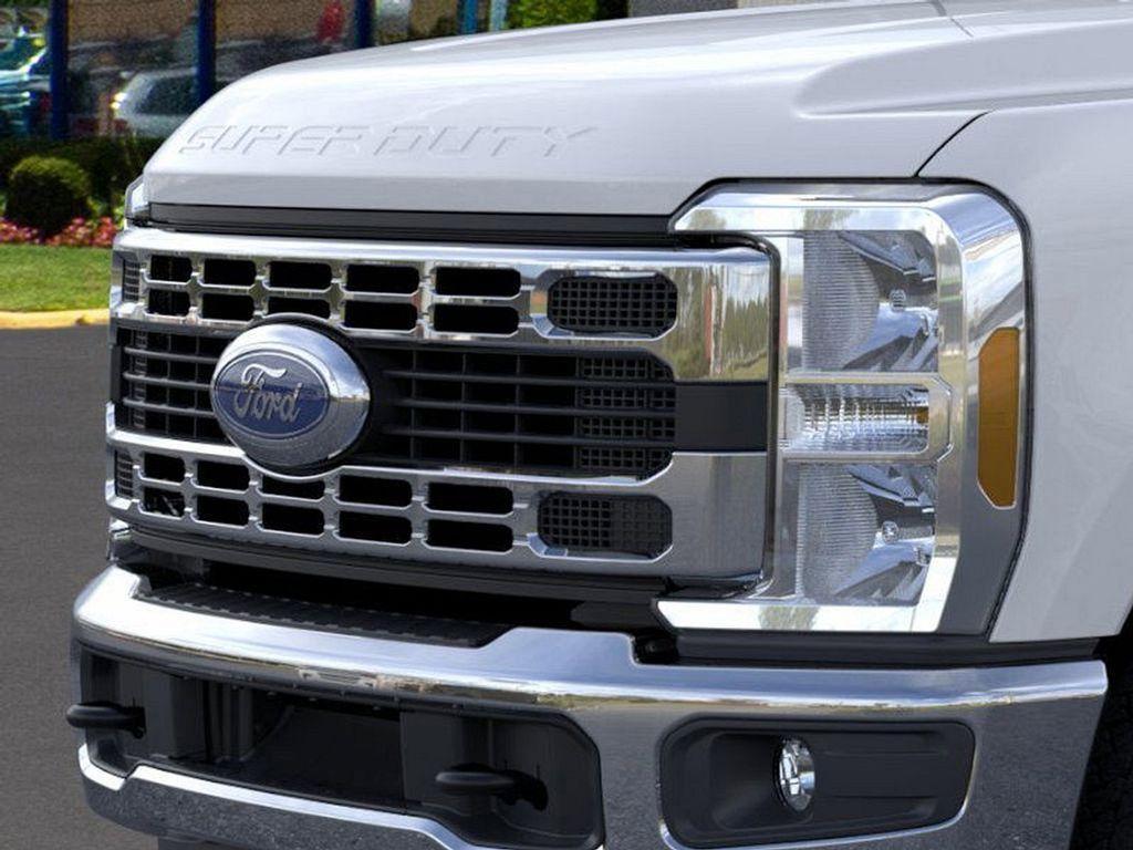 new 2025 Ford F-350 car, priced at $60,740