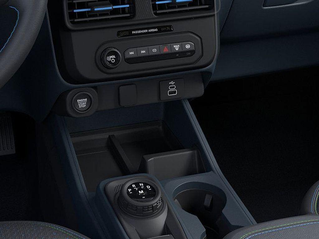 new 2025 Ford Maverick car, priced at $37,373