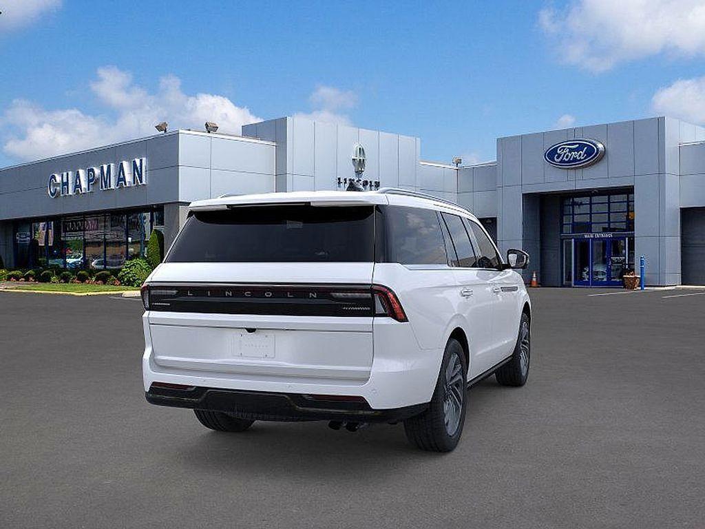 new 2025 Lincoln Navigator car, priced at $102,000