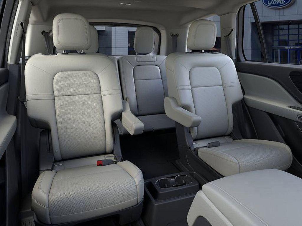 new 2025 Lincoln Aviator car, priced at $56,944