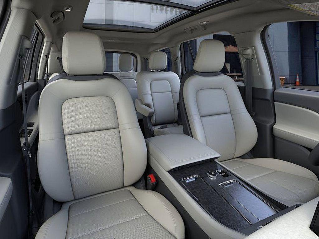 new 2025 Lincoln Aviator car, priced at $56,944