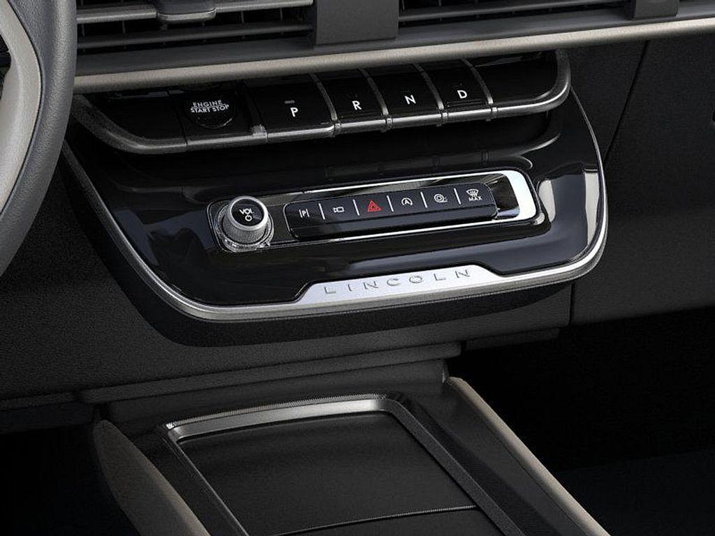 new 2025 Lincoln Corsair car, priced at $44,734