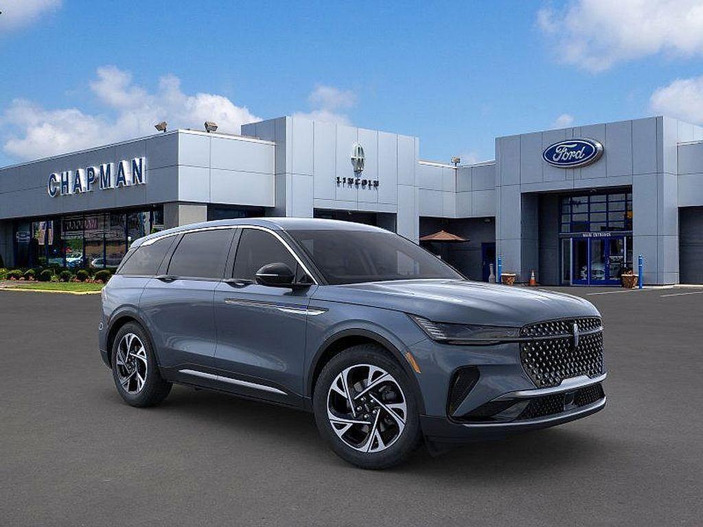 new 2025 Lincoln Nautilus car, priced at $53,106