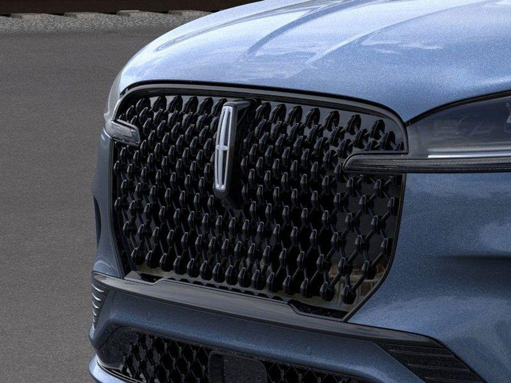 new 2025 Lincoln Aviator car, priced at $75,555