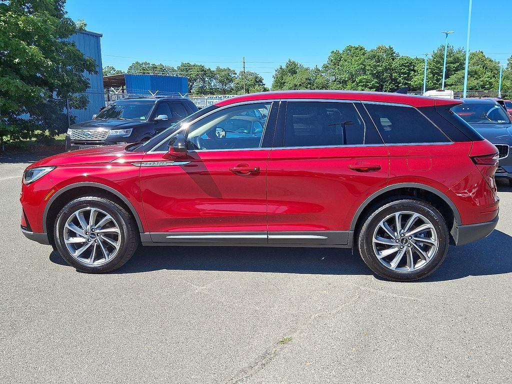 used 2025 Lincoln Corsair car, priced at $45,980