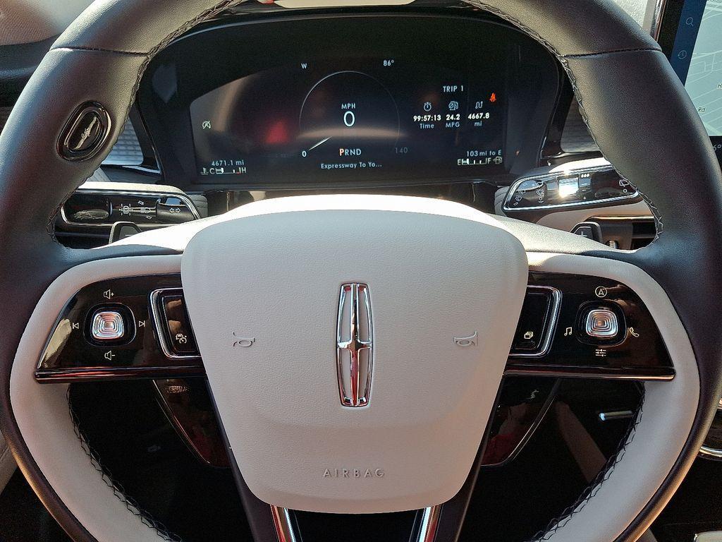 used 2025 Lincoln Corsair car, priced at $45,980