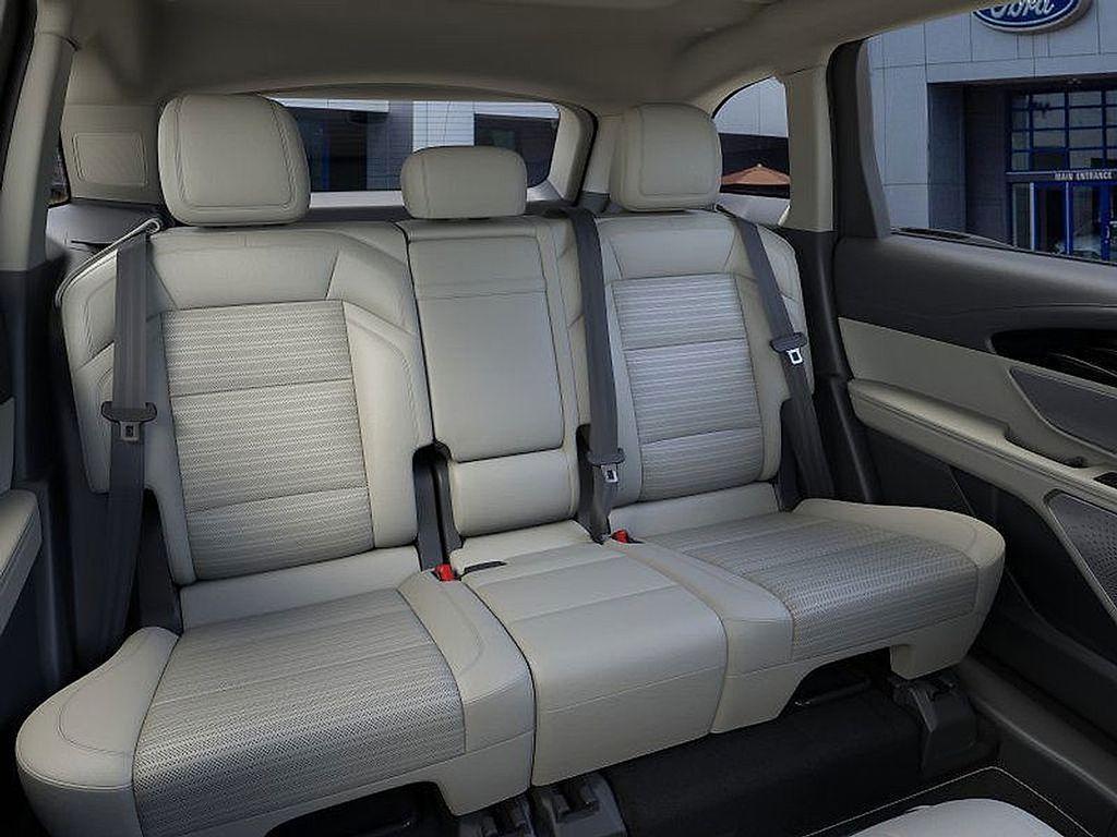 new 2026 Lincoln Nautilus car, priced at $70,145