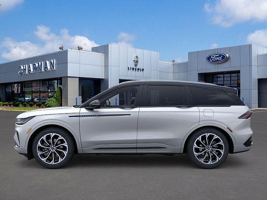 new 2026 Lincoln Nautilus car, priced at $70,145