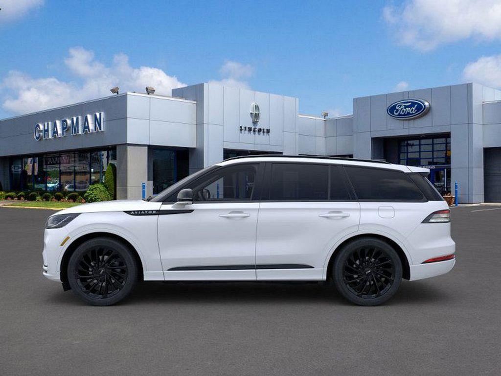 new 2025 Lincoln Aviator car