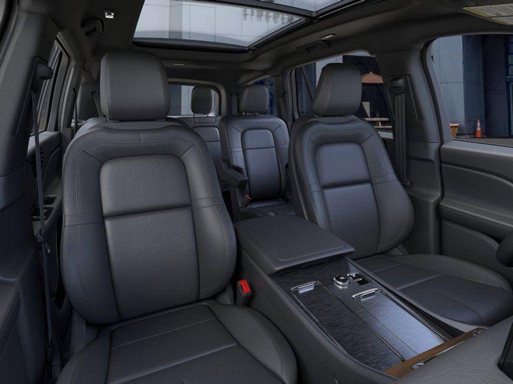 new 2025 Lincoln Aviator car