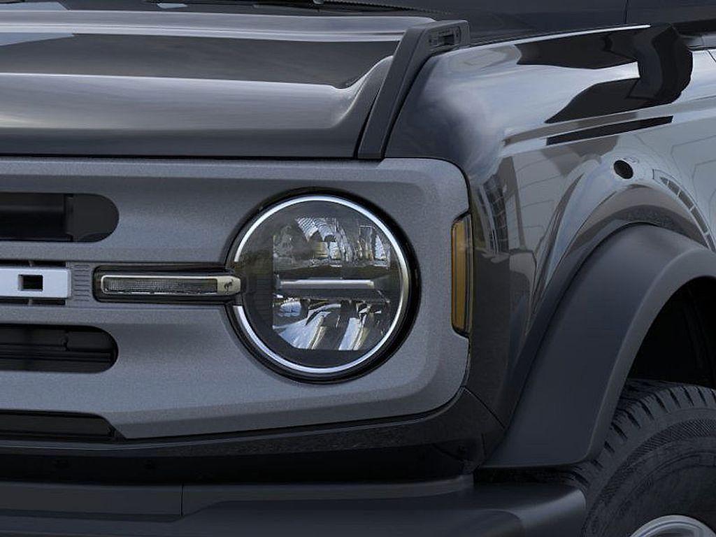 new 2025 Ford Bronco car, priced at $45,036