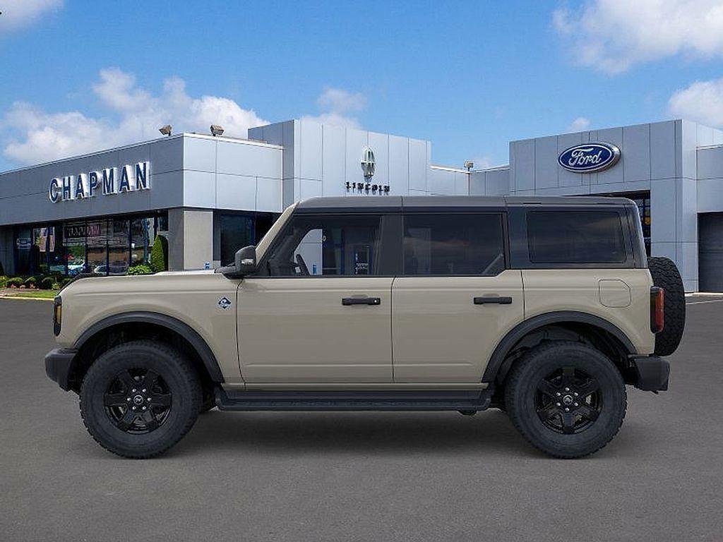 new 2025 Ford Bronco car, priced at $55,545