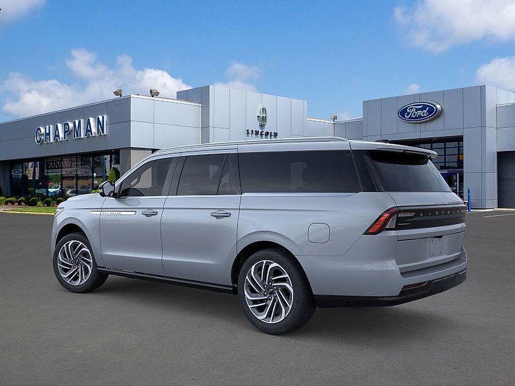 new 2025 Lincoln Navigator L car, priced at $102,584