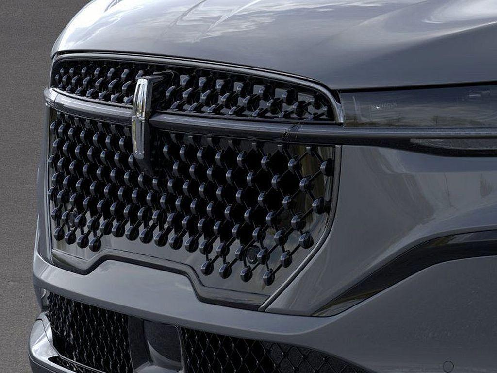 new 2025 Lincoln Nautilus car, priced at $58,808