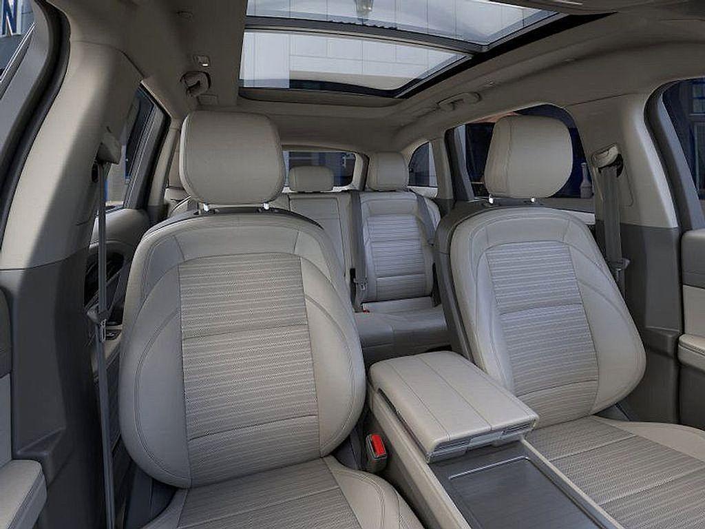 new 2024 Lincoln Nautilus car, priced at $56,487