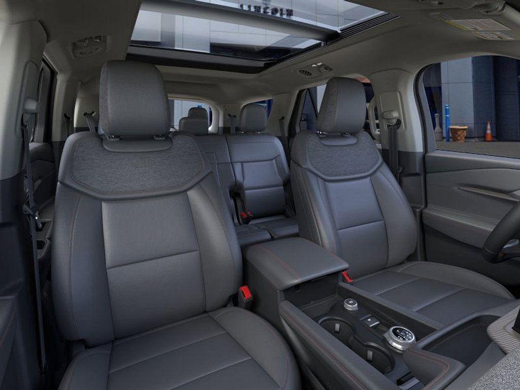 new 2025 Ford Explorer car, priced at $45,054