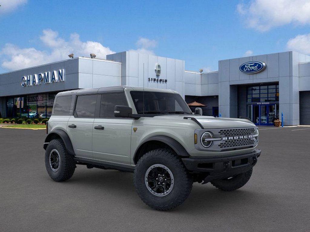 new 2024 Ford Bronco car, priced at $62,422