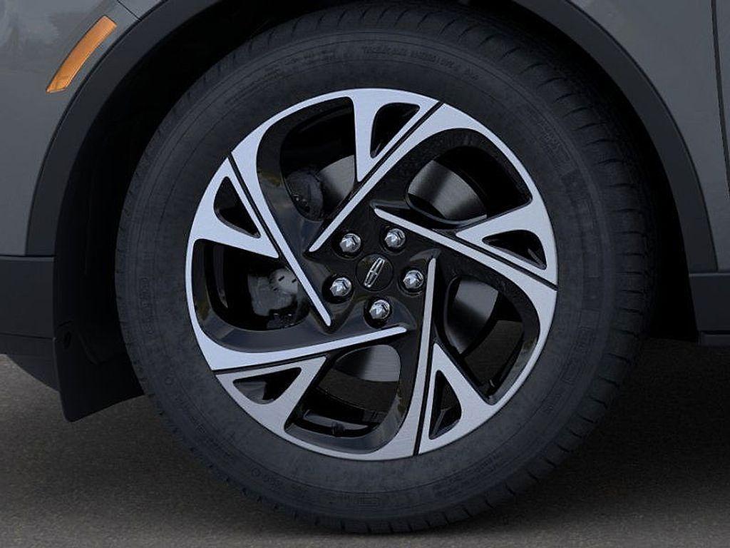 new 2025 Lincoln Nautilus car, priced at $51,425